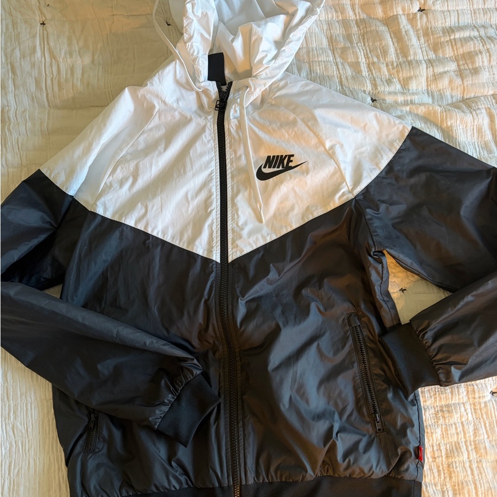 Nike White Windbreaker Jacket